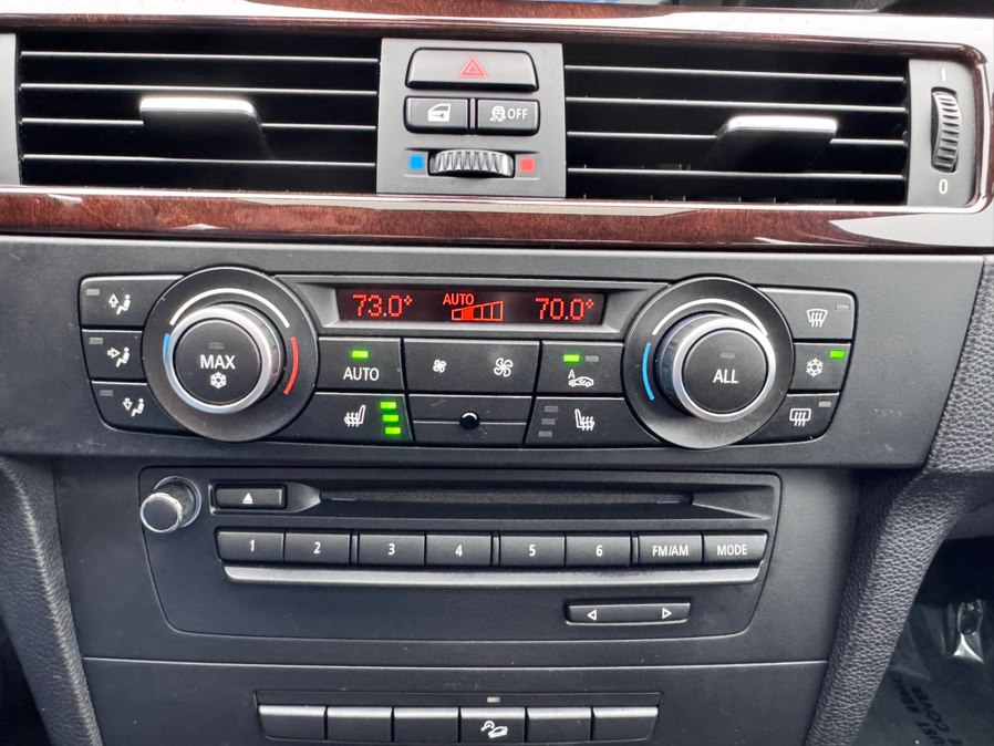 2011 BMW 3 Series 335i - Photo 15