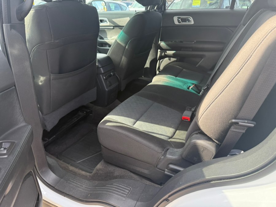 2013 Ford Explorer XLT - Photo 19