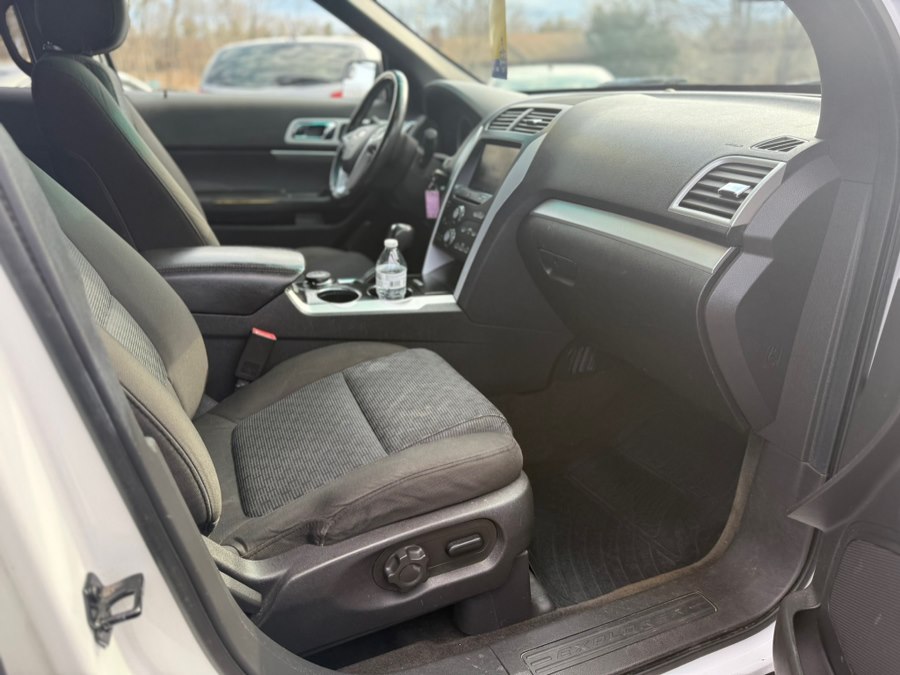 2013 Ford Explorer XLT - Photo 10