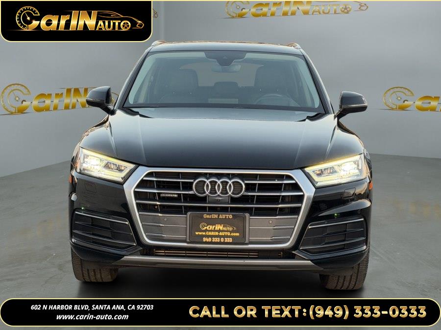 2018 Audi Q5 2.0T quattro S tronic Prestige's photo