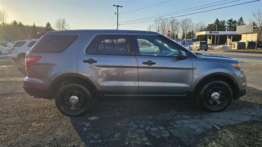 Ford Explorer photo 4