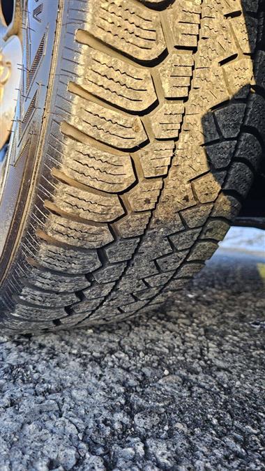 Ford Explorer photo 9
