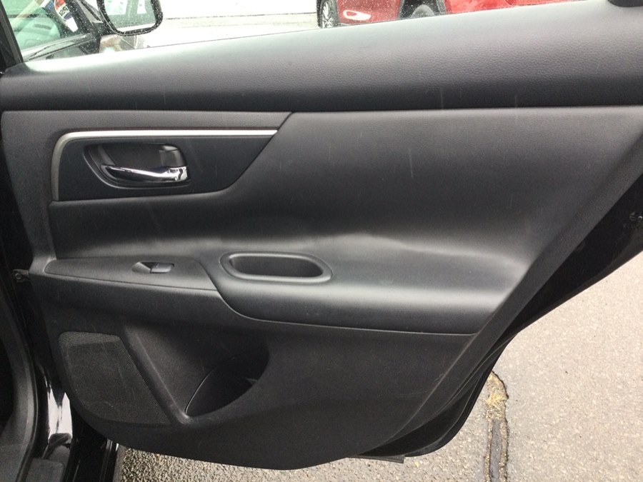 2015 Nissan Altima SV - Photo 31