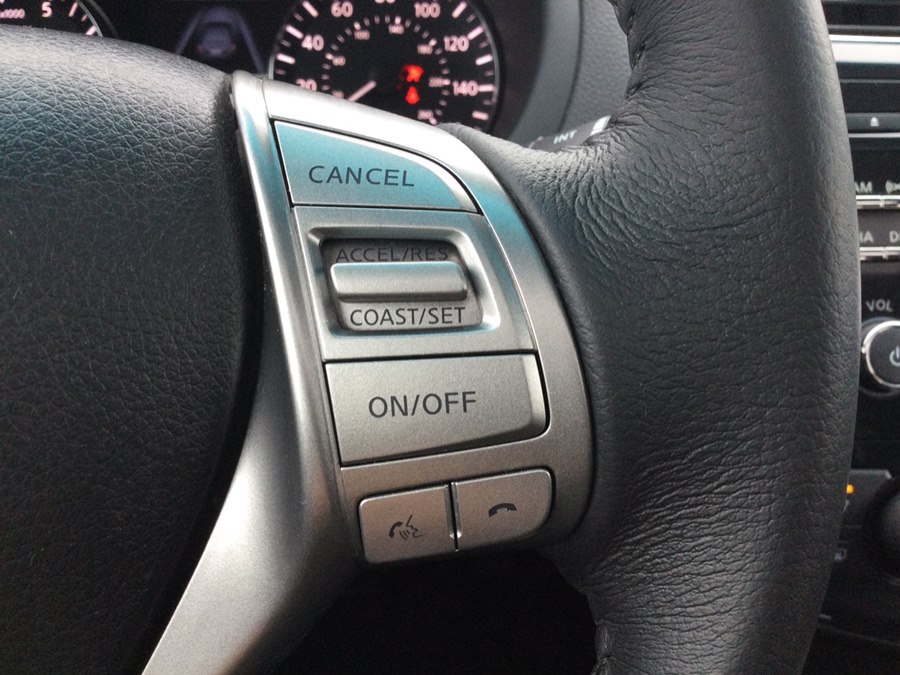 2015 Nissan Altima SV - Photo 13