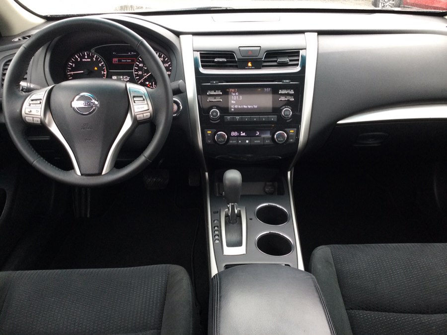 2015 Nissan Altima SV - Photo 20
