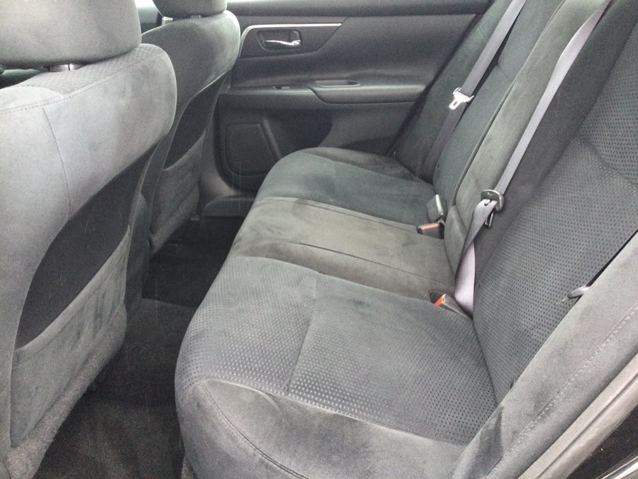 2015 Nissan Altima SV - Photo 23