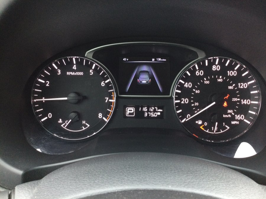 2015 Nissan Altima SV - Photo 9