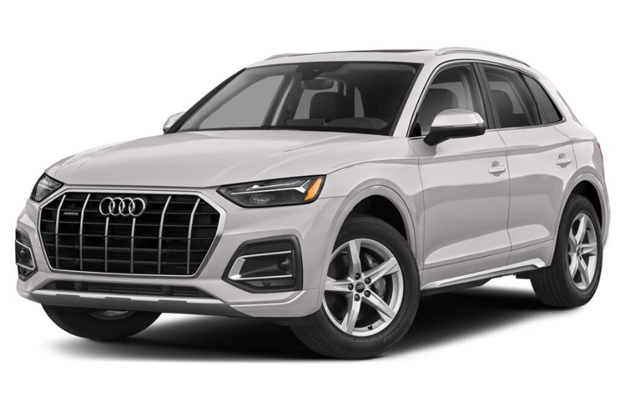 Used 2025 Audi Q5 in Croton on Hudson, New York | Car Lease Gurus. Croton on Hudson, New York