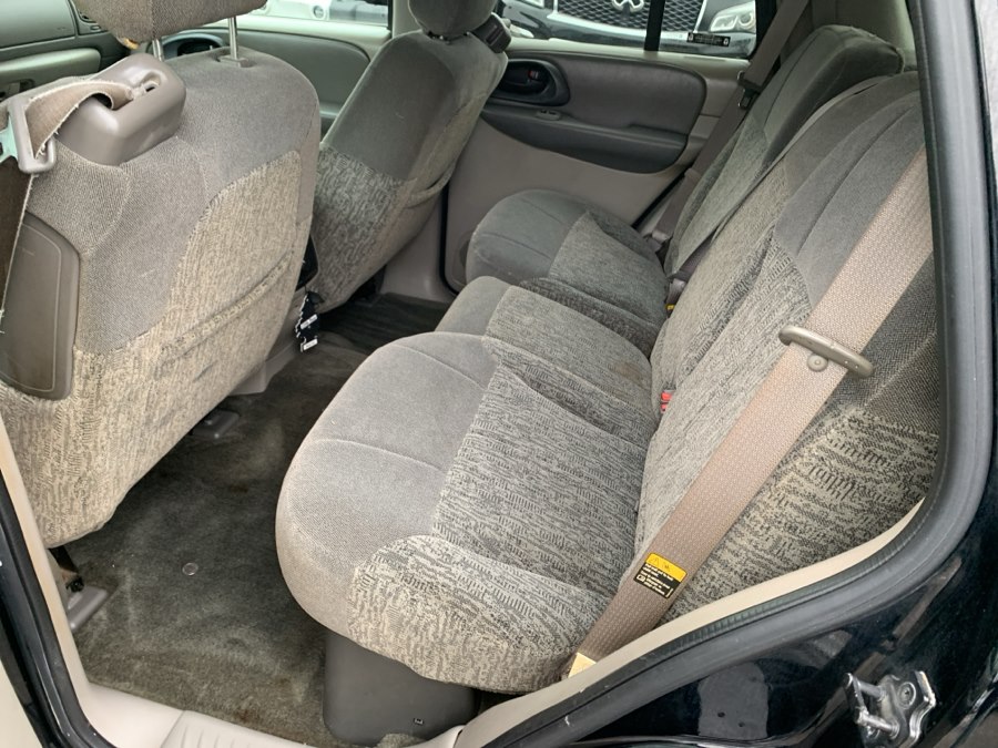 2002 Chevrolet TrailBlazer LS - Photo 10