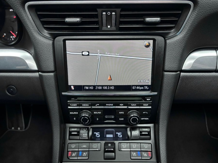 2012 Porsche 911 Carrera - Photo 37