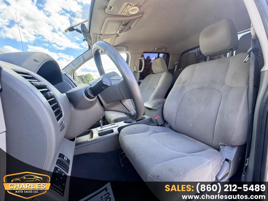 2019 Nissan Frontier SV - Photo 9