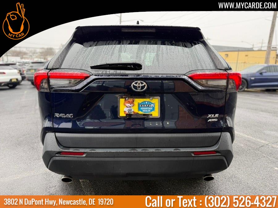 2022 Toyota RAV4 XLE - Photo 6