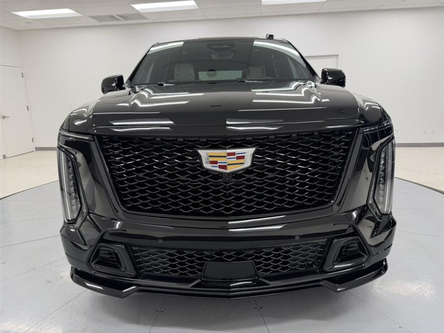 2025 Cadillac Escalade 4WD Escalade-V's photo