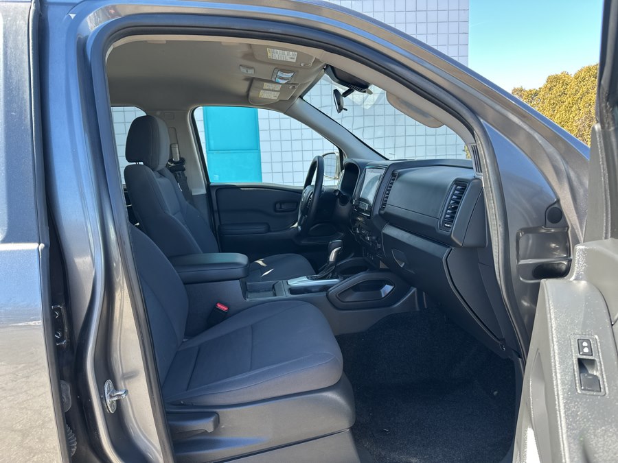 2022 Nissan Frontier S - Photo 13