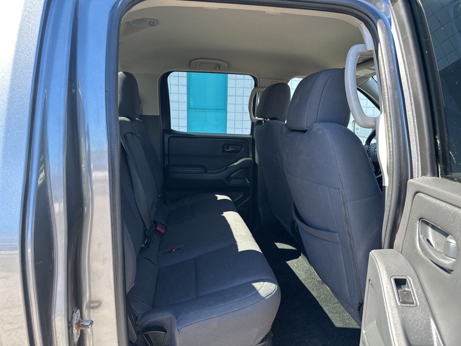 2022 Nissan Frontier S - Photo 12