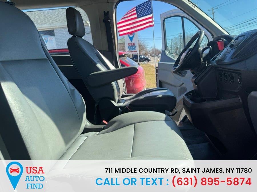 2019 Ford Transit Passenger Van XL - Photo 18