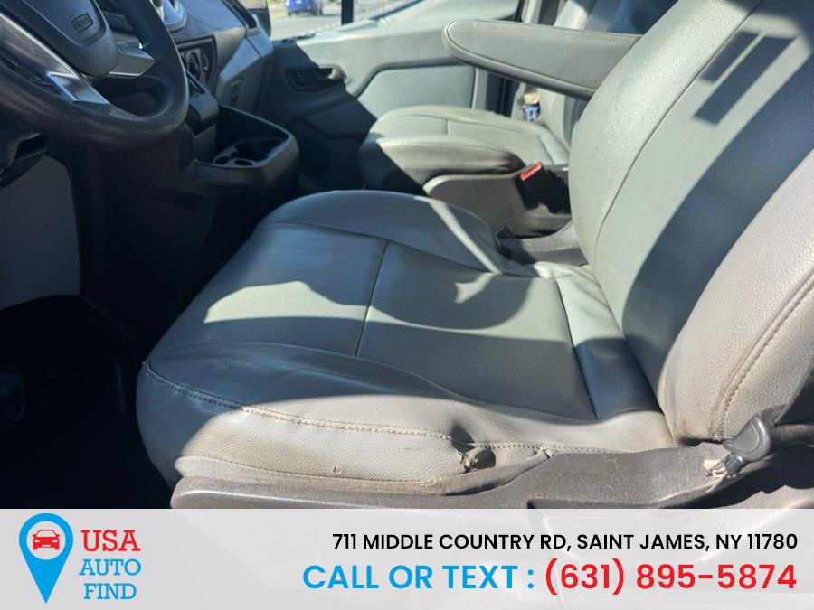 2019 Ford Transit Passenger Van XL - Photo 16