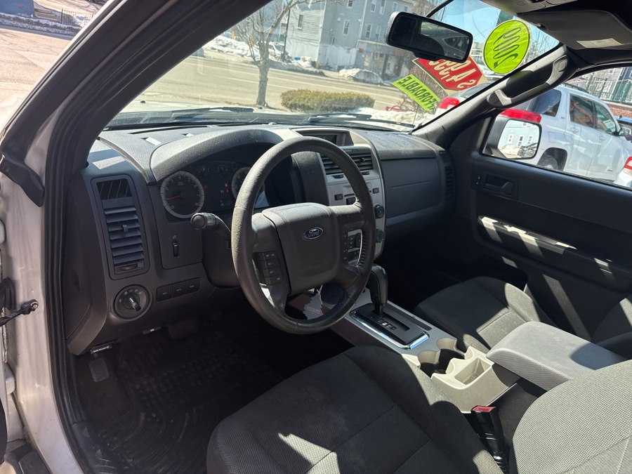 2009 Ford Escape XLT - Photo 10