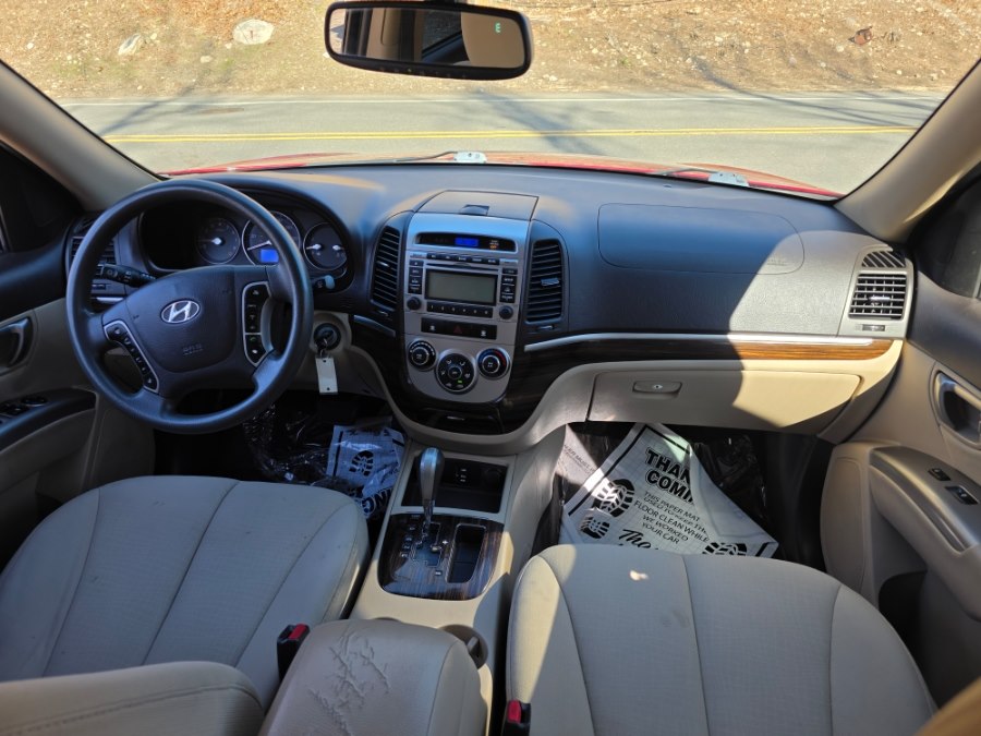 2012 Hyundai Santa Fe GLS - Photo 10