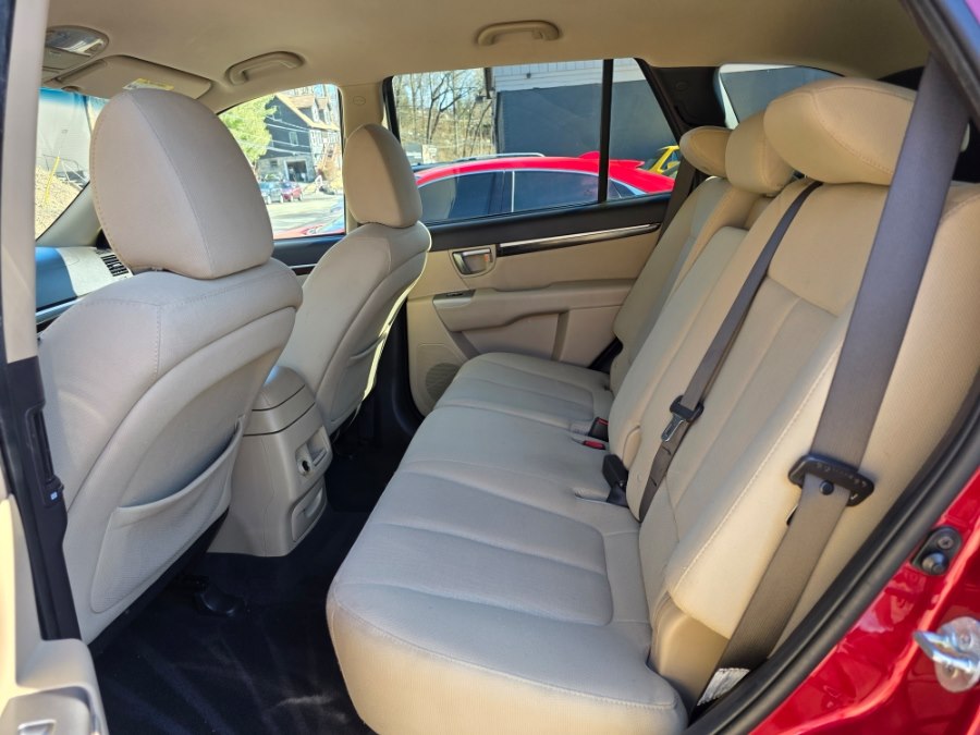 2012 Hyundai Santa Fe GLS - Photo 12