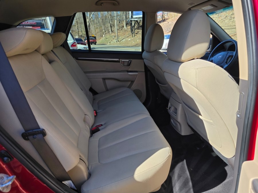 2012 Hyundai Santa Fe GLS - Photo 9