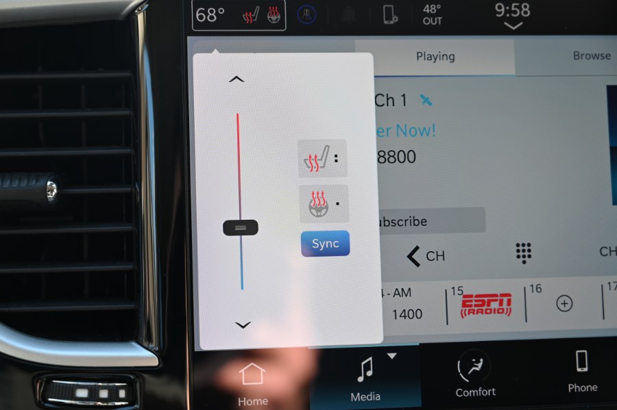 2023 Chrysler Pacifica Touring L - Photo 27