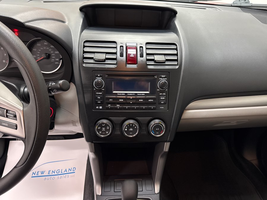 2015 Subaru Forester i - Photo 9