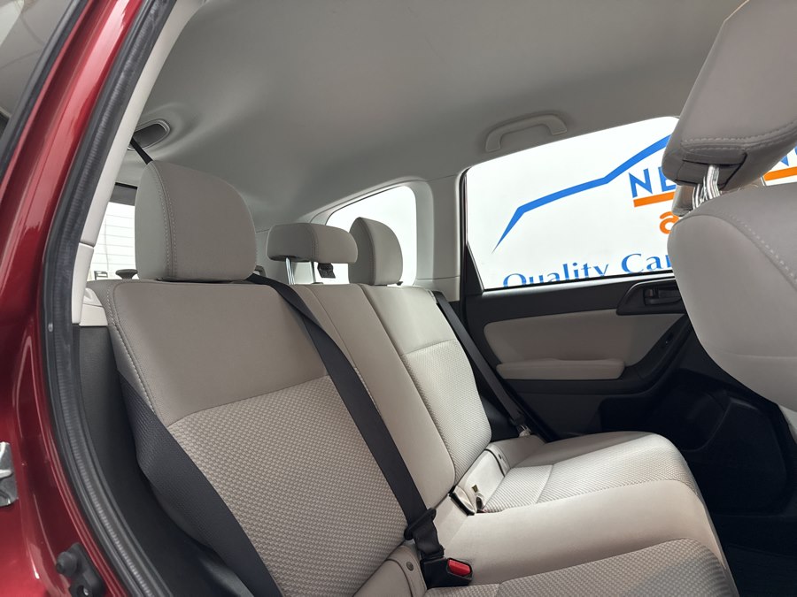 2015 Subaru Forester i - Photo 16