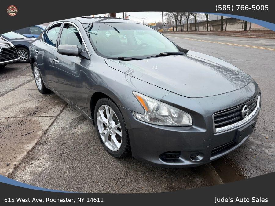 Nissan Maxima photo 3