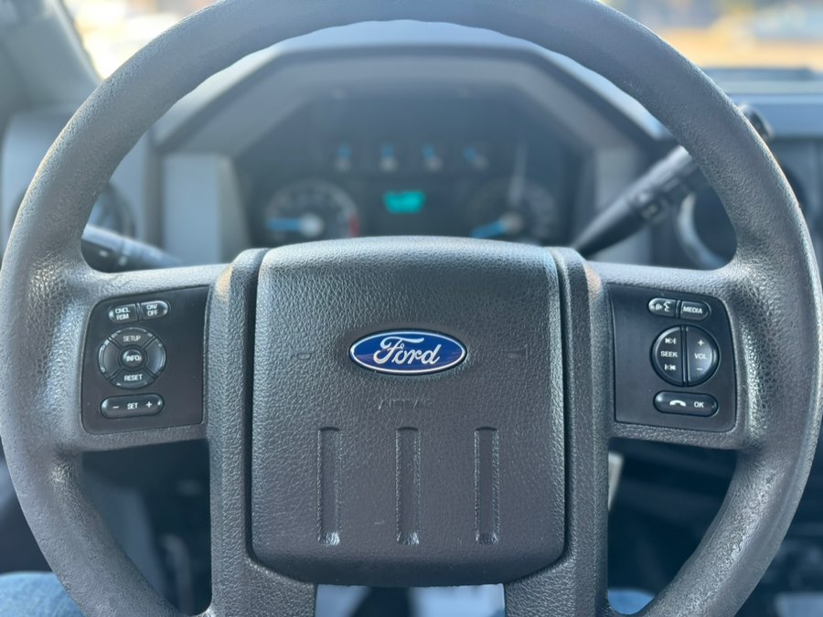 2016 Ford F-250 Super Duty XLT - Photo 15