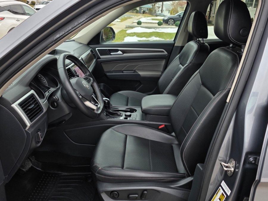 2021 Volkswagen Atlas SE - Photo 6