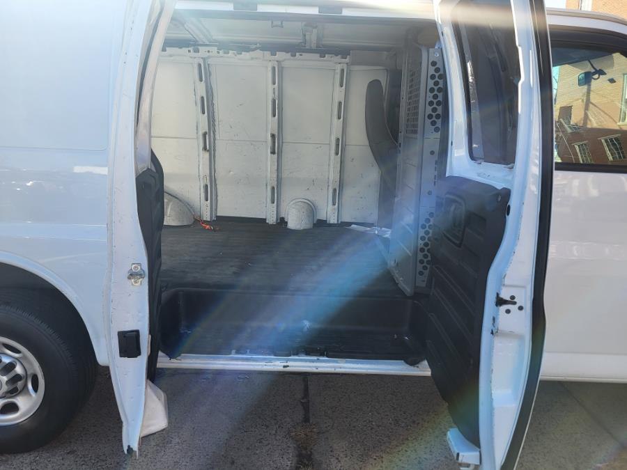 2019 Chevrolet Express Cargo Work Van - Photo 8