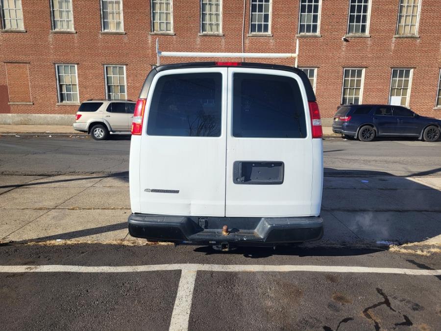2019 Chevrolet Express Cargo Work Van - Photo 4