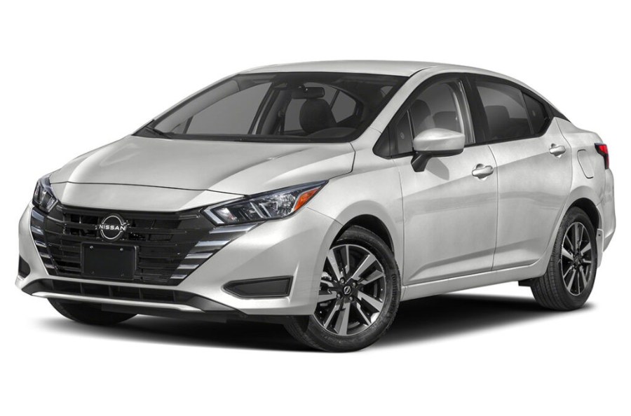 Used 2025 Nissan Versa in Croton on Hudson, New York | Car Lease Gurus. Croton on Hudson, New York