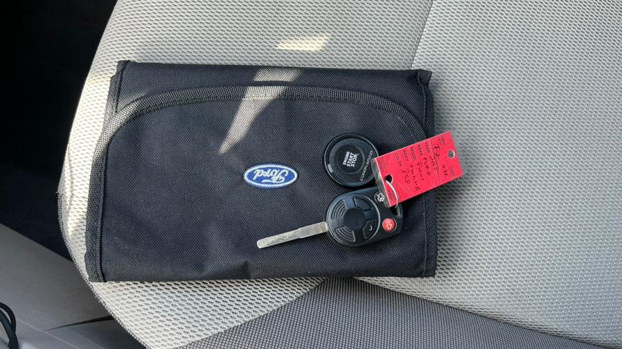 2012 Ford Focus SE - Photo 28