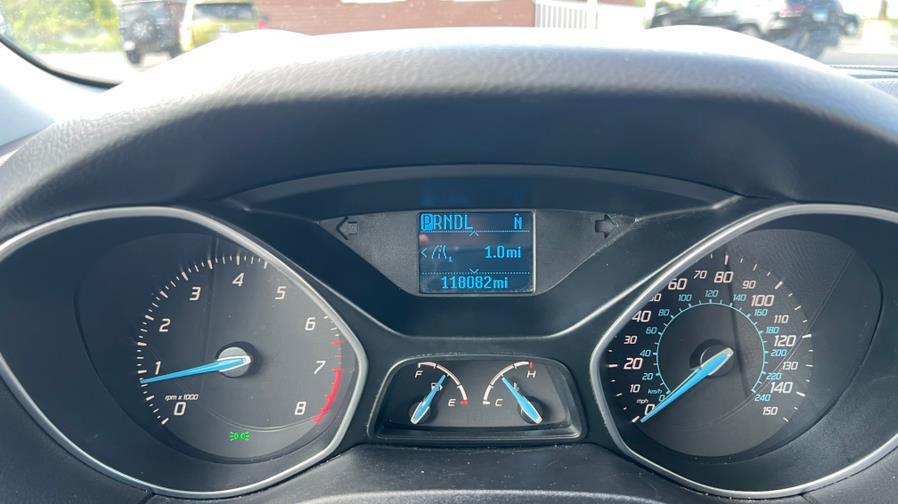 2012 Ford Focus SE - Photo 18
