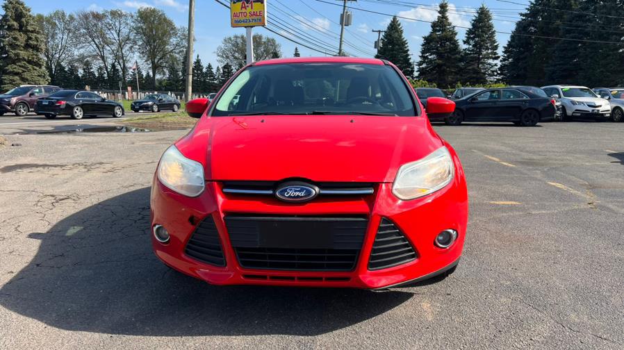 2012 Ford Focus SE - Photo 6