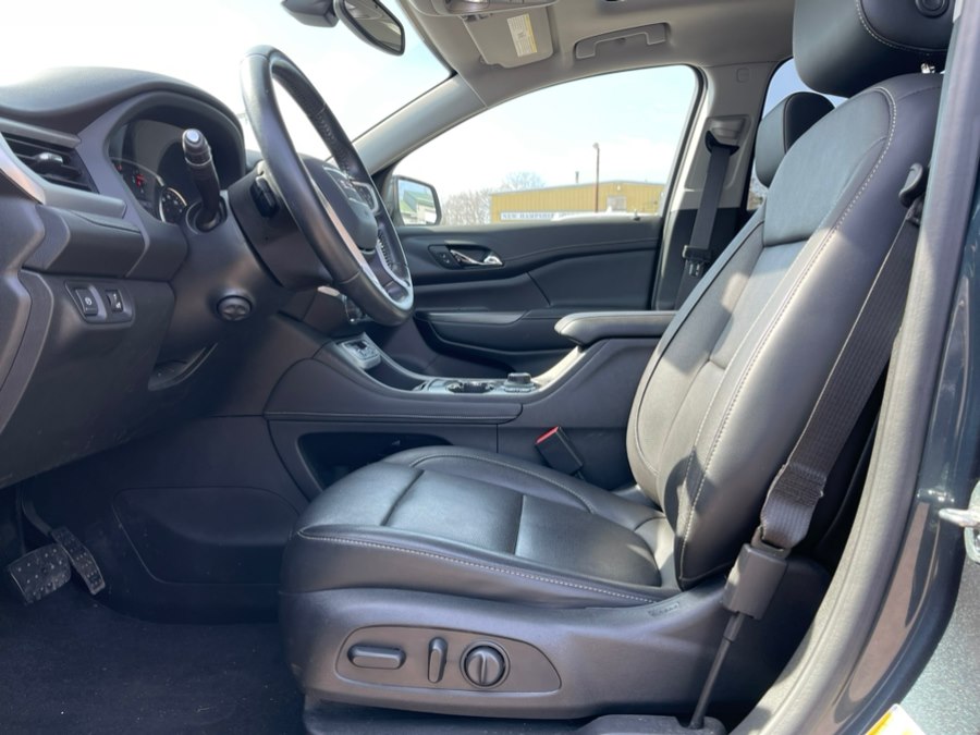 2020 GMC Acadia SLT - Photo 16