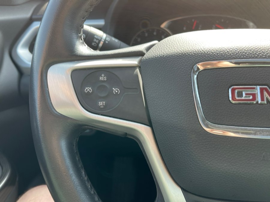 2020 GMC Acadia SLT - Photo 21