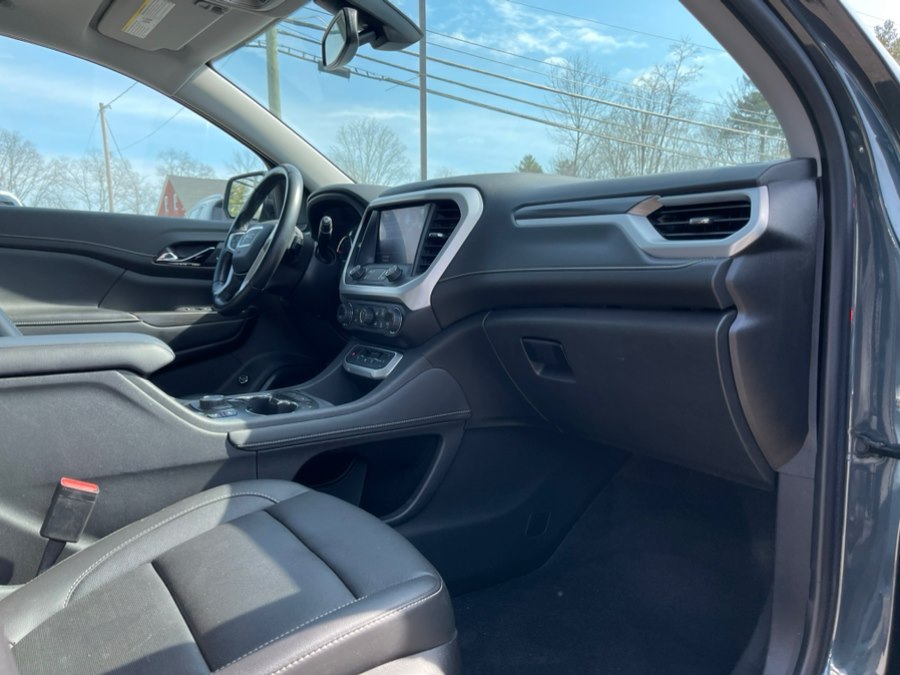 2020 GMC Acadia SLT - Photo 8