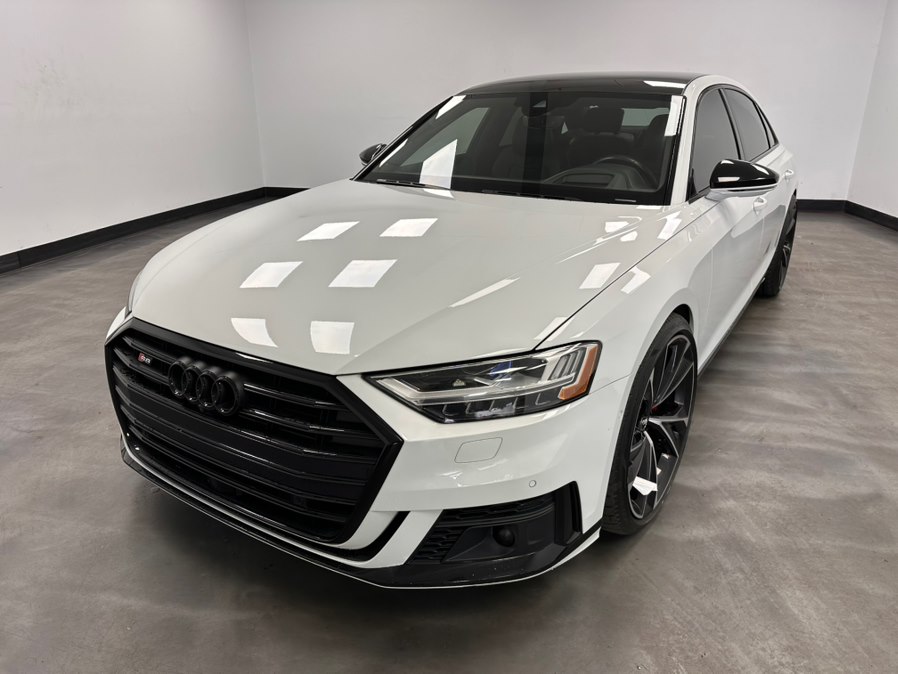 2020 Audi S8 4.0T quattro Tiptronic's photo