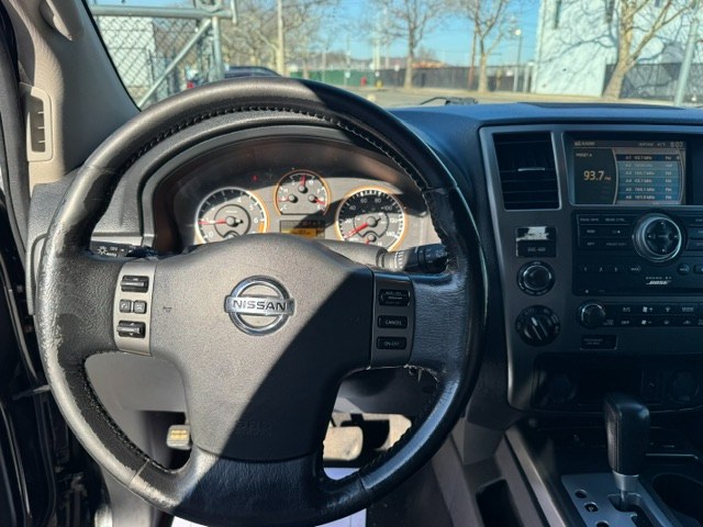 2011 Nissan Armada SV - Photo 8