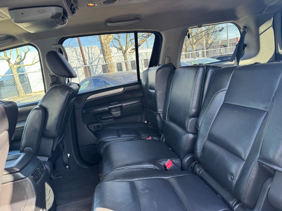 2011 Nissan Armada SV - Photo 12
