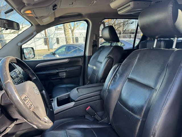 2011 Nissan Armada SV - Photo 7