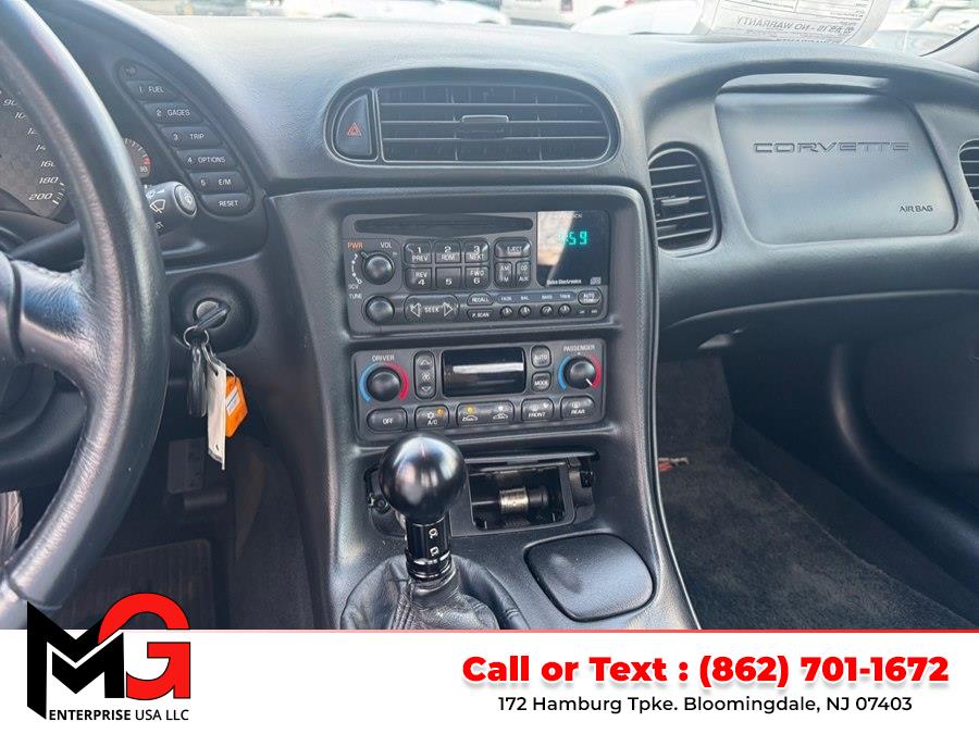 2001 Chevrolet Corvette Base - Photo 13