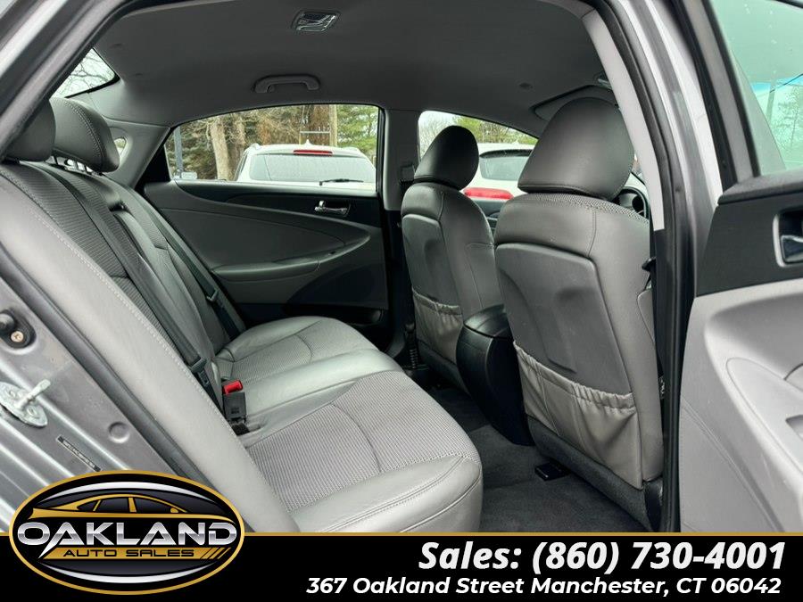 2011 Hyundai Sonata SE - Photo 16
