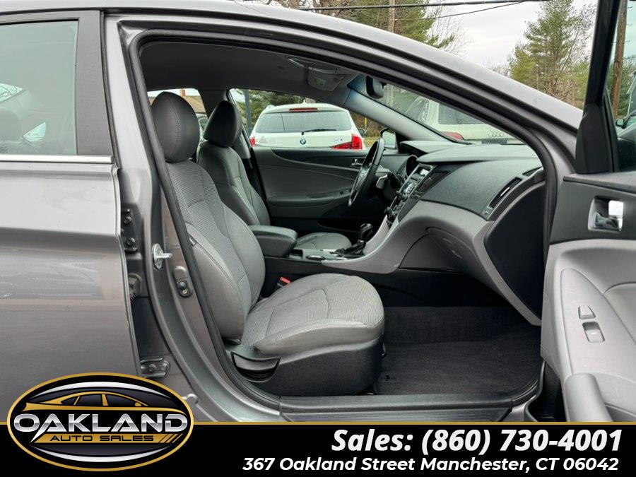 2011 Hyundai Sonata SE - Photo 17