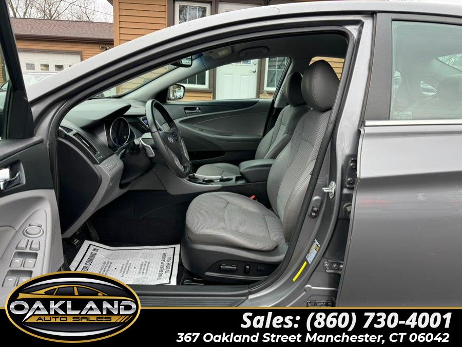 2011 Hyundai Sonata SE - Photo 9