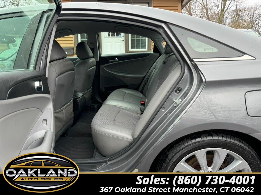 2011 Hyundai Sonata SE - Photo 12