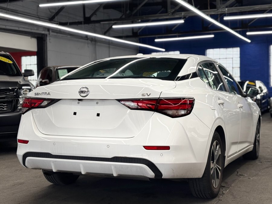 2022 Nissan Sentra SV - Photo 5
